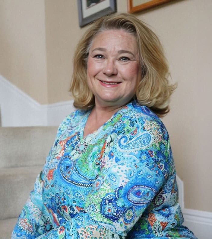 Michele Chauvin headshot